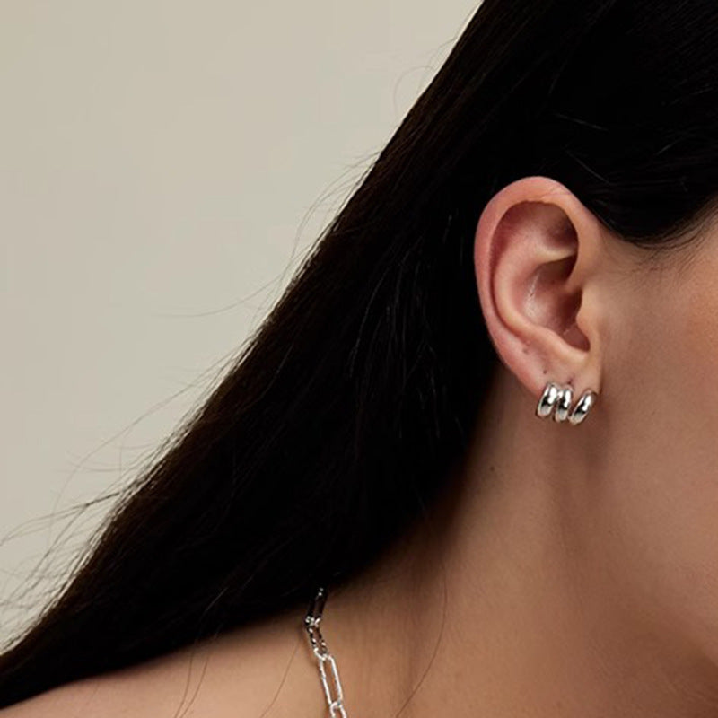 Wholesale Free Matching Three-ring Light Luxury Niche High-end Design Sense C-shaped Fashionable Versatile Stud Earrings